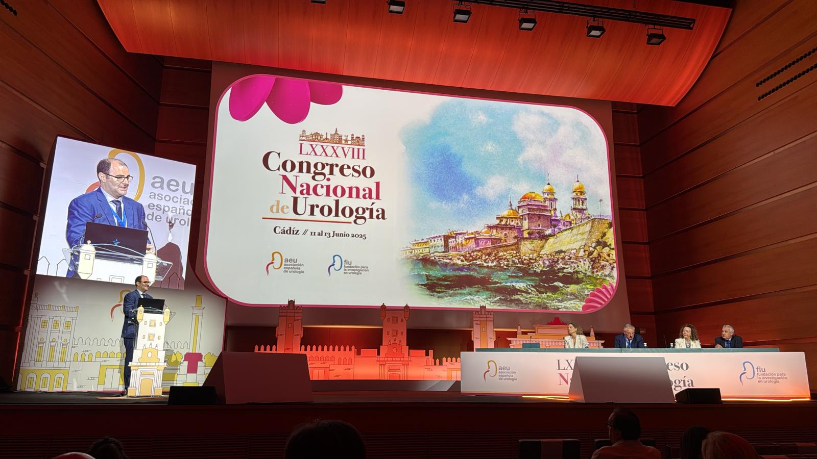 Congreso de Urologia de Andrologia Barcelona - Dr. Torremade presentando